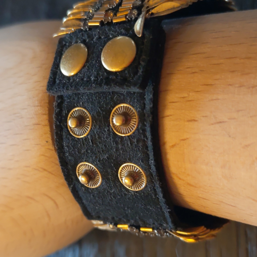 S&D Gold Rhinestone Bracelet - Picture 2 of 8
